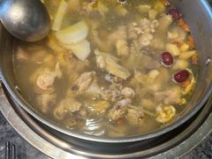 -一席地·本地鸡窝·杭帮鸡火锅(萧山银隆百货店)
