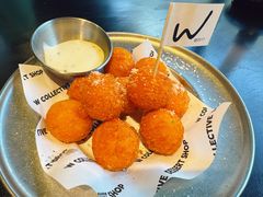 -W COLLECTIVE  DESSERT SHOP