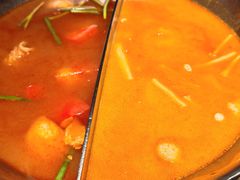 -湊湊火锅·茶憩(新中关购物中心店)