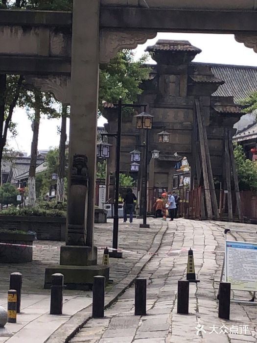 南关石牌坊古镇图片