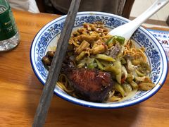 -梅溪·小伙子干挑面(安吉总店)