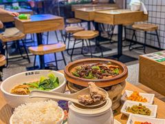 -蒙自源米线大王(花园城商场店)