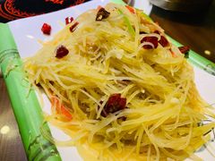 酸辣土豆丝-渝新·干锅鸭头·川菜(总店)
