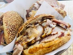 烧饼夹肘子肉-老四烧饼铺(丽源路店)