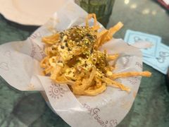 -秘密旅行Bonjour(黑金冠 江南西店)