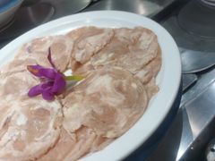 -钱小主·自助回旋烤肉火锅餐厅(东方新天地店)
