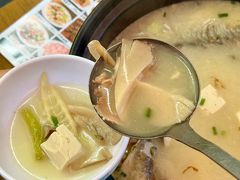 -土砂锅生态山庄·非遗砂锅雅鱼