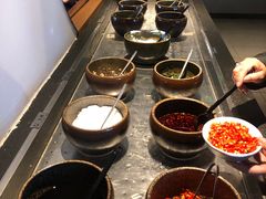自助调料区-呷哺呷哺(松北万象汇店)