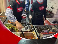 -黑色经典臭豆腐·湖南特产(步行街店)