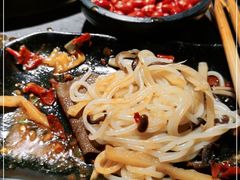 -九鼎轩脆毛肚火锅(南京东路店)