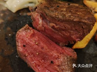 藏在三里屯的一家法餐厅