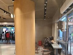 -麦当劳(中山公园龙之梦店)