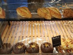 -Dough&Joe团憩(瑞虹天地月亮湾店)