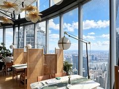 -雲上錢屋·地标景观(上海中心店)