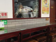 -护国寺小吃店(红莲南路店)