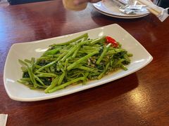 -Dang restaurant (patong phuket)