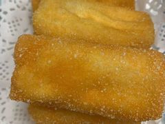 -小鱼小牛(世欧广场店)