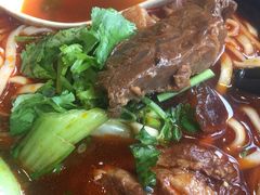 -李先生牛肉面大王(上海站南广场店)