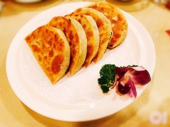 韭菜盒子-东四民芳餐厅(世茂工三店)