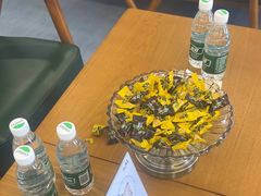 -无奔眼镜·蔡司·依视路授权店(朝阳大悦城店)