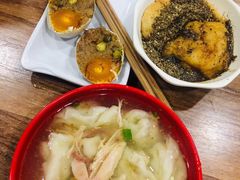 -继红顺河抄手名小吃