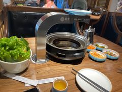 -明洞阿姨·韩式酱蟹烤肉·创意料理(三元桥店)