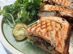 超级牛肉帕尼尼-O'mills Sourdough Bakery&Bistro(永嘉路店)