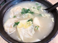 百叶包面筋汤-小杨生煎(黄河路店)