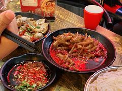 -老闵田螺馆·南昌特色小炒(梦时代店)