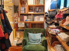 -橡皮书店(翠湖北路店)