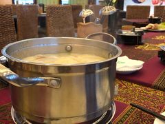 -火舞泰·泰式海鲜火锅餐厅(世纪城店)