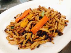 野山菌爆牦牛肉-中发源·清真餐厅(春风店)