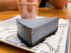 -M Stand(上海人民广场来福士店)