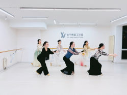 -佑宁舞蹈工作室