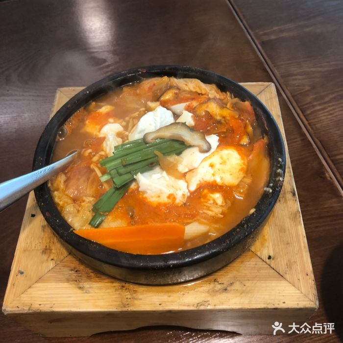 泡菜牛肉豆腐鍋