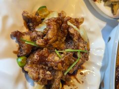 -八府香鸭·啫啫煲(华山路店)