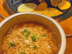 -万兴佳烤肉·长白山老味道(东岸里店)