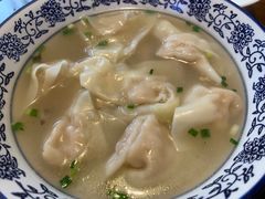 原汤抄手-春阳水饺(香槟广场店)