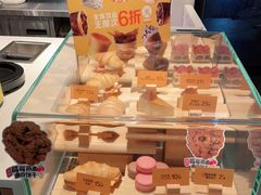 -麦当劳(中唱大厦店)