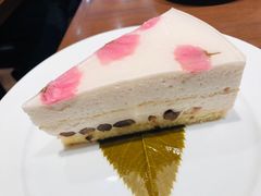 限定樱花蛋糕-HARBS(渋谷ヒカリエ シンクス店)