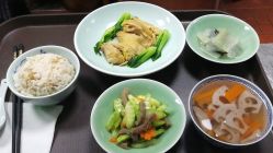 -玥奢国际母婴护理中心(滨江宝龙店)