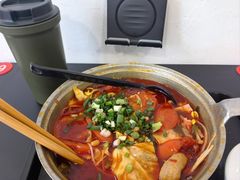 -铁锅哥米线