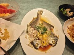 -凤凰园烤鸭店·唐山菜·传承花椒肉(老唐丰路店)
