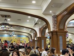 -清真·玛丽亚新疆菜主题餐厅(浙江中路店)