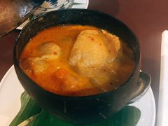 -Neary Khmer Restaurant