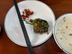 -湖南人家湘菜馆(镇江路店)