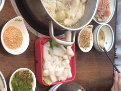-拾里椰乡·海南椰子鸡(珠影星光城店)