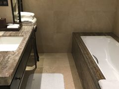 -上海崇明金茂凯悦酒店