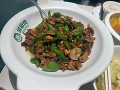 -绿草地·湘菜(7mall店)