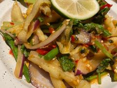 曼谷街头酸辣鸡爪-TamTam